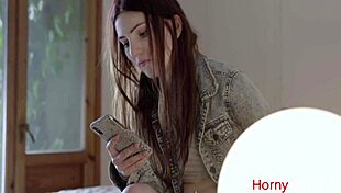 Mia Evans and Missy Luv snowball cum in stepsister threesome