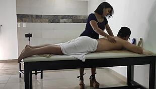 Recording video with big ass Latina masseuse