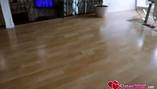 Making Stepsister Cums Before Ending 😏