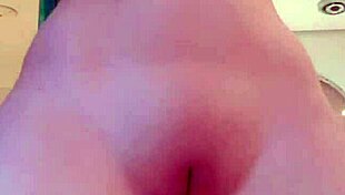 Beautiful Amateur Teen Fingering Her Wet Pussy