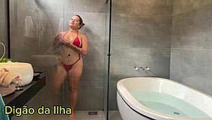 Rabuda Casada Craves Cum in Pussy, Takes Two Big Cocks in Wild Threesome