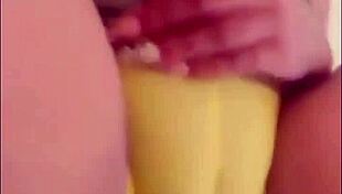 Check out this hot twerking session! 😍