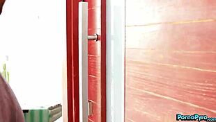 Petite Black Chick Anne Amari Bangs Pizza Guy With Pool Guy