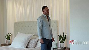 Skyla's sexy shower surprise! Cuckold milf enjoys cock-tastic delights.