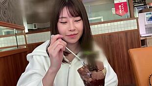 Why Is Her Body So Cute? I Got Excited For Her First POV Creampie.