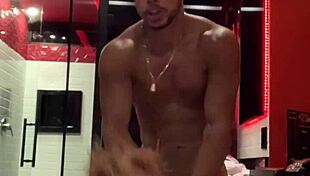 Wow, deputy's daughter cheating with lover in motel! 😲