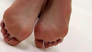 sole fetish girls feet in asian japanese