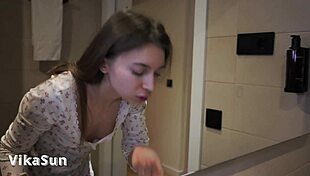 i got a intense orgasm before bed using my dildo... felt so good!