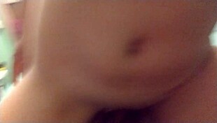 Petite Latina Geek Jumping On Her Boyfriend In Homemade Sex
