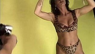 I Love Fisting in My Italian Vintage Photo Shoot