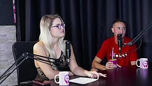 Brazilian Teen in Elevator Gang Bang with Gays, Marked by Fetish and Anxious Proposals