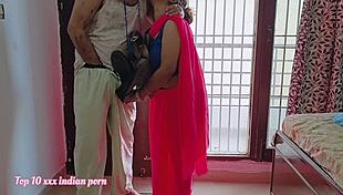 Mature Indian woman gets fucked by young bagger