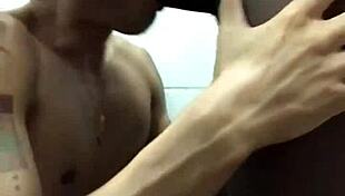 Pega��o com Muleque Sigiloso na Esta��o de Trem, Damn Hot Gay Action!