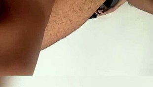 Magrelo dotado arrombou meu rabo