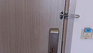 Male masseur's sperm inside cheating wife's pussy