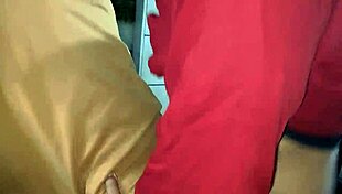 rafael bolt gemendo alto de tanto prazer com socyal sem camisa, bareback interracial