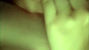 Lucky guy chats horny model Joyliii for shaved nudes