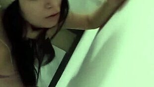 quickly fucking classmate in entrance leads to mouth cum