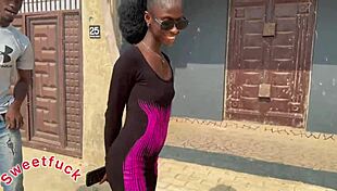 Calabar Babe Paid Me To Taste My Big Cock!