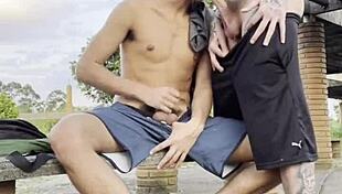 novinhos fudendo na praça publica na frente de quem passava