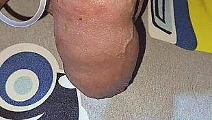 Dude, this Myanmar gay guy loves huge cocks with saline injections!