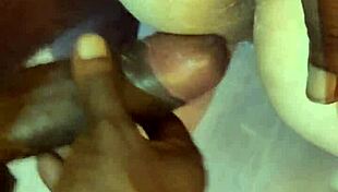 casada giving her ass in the kitchen