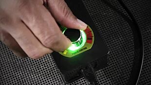 fort troff diamond gets fucked by the machine in a kinky session