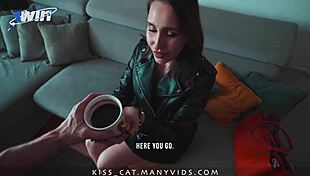 milf risks pregnancy after public pickup with no condom