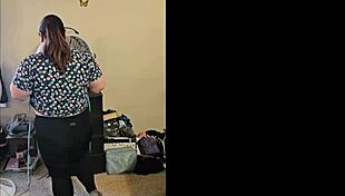 Hice Un Trio en Navidad con Dos Madres Solteras Venezolanas