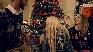 christmas morning turns into a rough family fampie nightmare