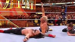 Roman reigns vs Cody Rhodes for undisputed title