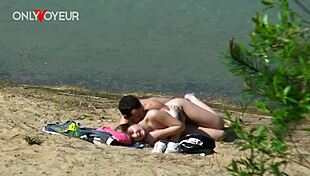 Naughty Teen Pawg Fucks Boyfriend On Beach Voyeur Spot