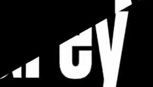 Gorąca brunetka nastolatka 18+ brutalny ruch