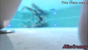 teen fingers pussy in pool 😏