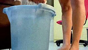 Enjoying Squirting Pussy Licking!