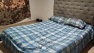 Chubby ebony mexican girl masturbates in bathroom squirting happily