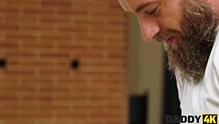 Hey, craving some lustful massage with an older guy?