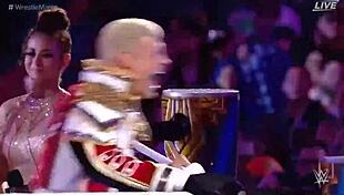 roman reigns vs cody rhodes undisputed wwe universal championship wrestlemania 39