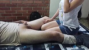 My cheating stepmom swallowed my cum after sucking me 😏