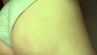 Watch my teen pussy masturbate up close