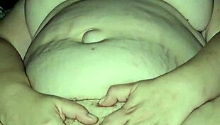 i'm a milf playin with my soft and cummin hard all over the place