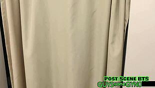 Canada's dental checkup turns into backstage fun