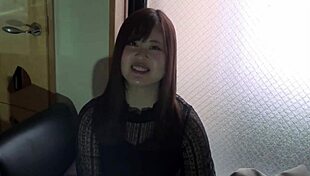 이 큰 가슴 F컵 간호사 액션 보고 싶어?