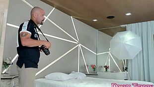 big ass tranny julia alves seduces lucky photographer