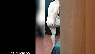 wow espio a esta perra y termina cabalgando en mi verga