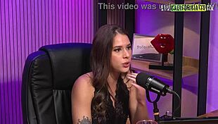 Rafa, the hot blonde queen of virtual sex, shows off her big tits in a steamy session