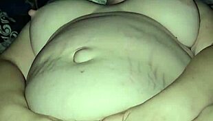 i'm a milf playin with my soft and cummin hard all over the place