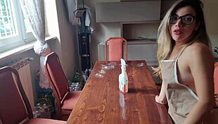 I cleaned the neighbor's table and removed my panties, will he like it?