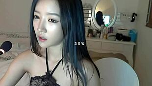 Park Nima 귀여운 유니폼에 빠졌어!