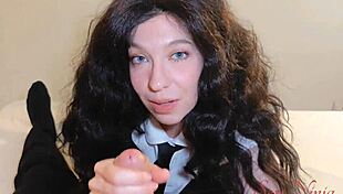 Неуверенная школьница 18+ позволяет мне трахнуть ее тугую, пока родители не вернулись!